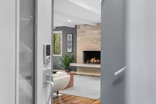 11404 8th Ave NW, Seattle, WA 98177 - Photo 3