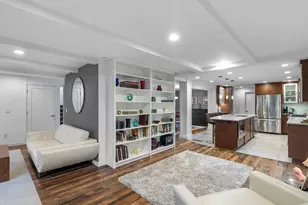 11404 8th Ave NW, Seattle, WA 98177 - Photo 9