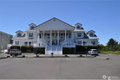 855 Ocean Shores Boulevard NW #105, Ocean Shores, WA 98569 - Photo 1