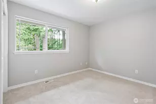 4404 240th St SW, Mountlake Terrace, WA 98043 - Photo 31