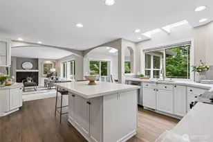 4404 240th St SW, Mountlake Terrace, WA 98043 - Photo 9