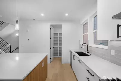 695 NW Locust St (Homesite #9), Issaquah, WA 98027 - Photo 11