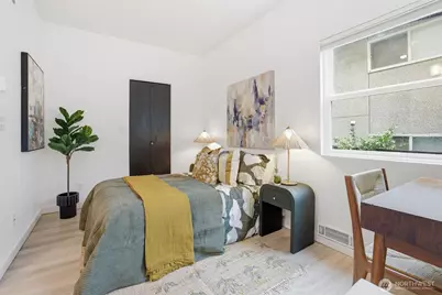4530 Meridian Avenue N #S-2, Seattle, WA 98103 - Photo 15