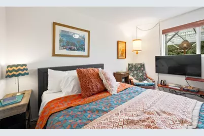 10238 7th Avenue SW, Seattle, WA 98146 - Photo 15