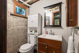 10238 7th Ave SW, Seattle, WA 98146 - Photo 27