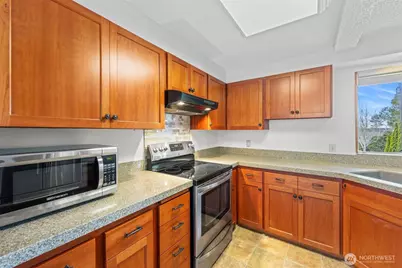 217 Alder Street #101, Edmonds, WA 98020 - Photo 17