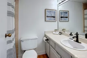 2201 3rd Ave, Seattle, WA 98121 - Photo 13