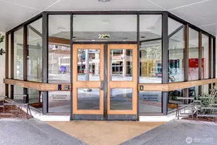 2201 3rd Ave, Seattle, WA 98121 - Photo 25