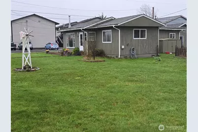 117 J Street, Cosmopolis, WA 98537 - Photo 3