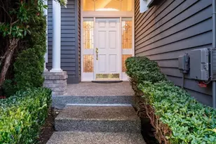 11617 E Oakmont Dr, Mukilteo, WA 98275 - Photo 3