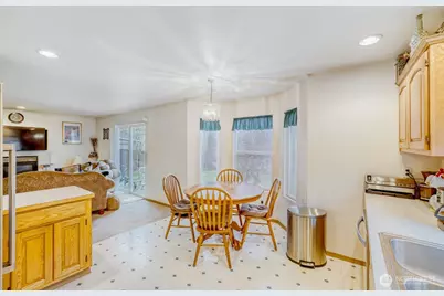 10205 61st Avenue NE, Marysville, WA 98270 - Photo 9