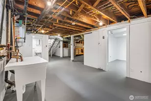 1807 Federal Ave E, Seattle, WA 98102 - Photo 31