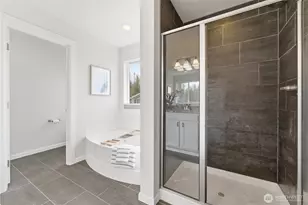 8218 NE 196th St, Kenmore, WA 98028 - Photo 21