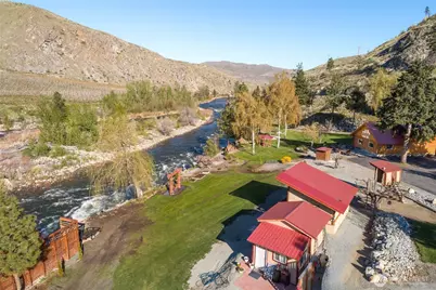 540 Highway 153, Pateros, WA 98846 - Photo 13