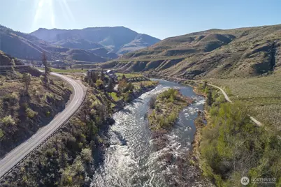540 Highway 153, Pateros, WA 98846 - Photo 29