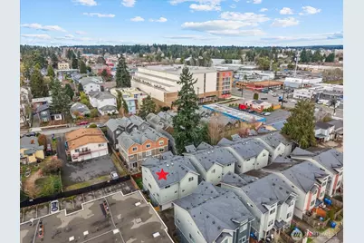 930 N 96th Street, Seattle, WA 98103 - Photo 29