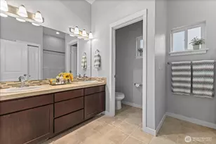 930 N 96th St, Seattle, WA 98103 - Photo 21