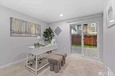 930 N 96th Street, Seattle, WA 98103 - Photo 15