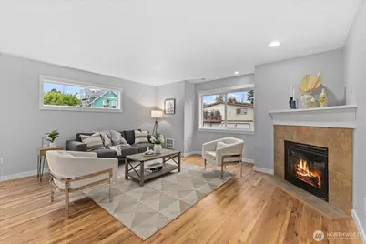 930 N 96th Street, Seattle, WA 98103 - Photo 11