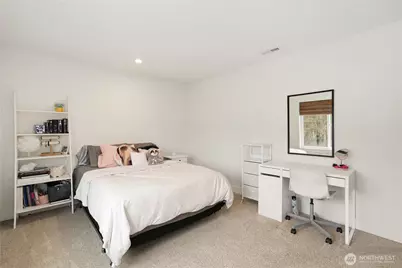10605 164th Avenue Ct E, Bonney Lake, WA 98391 - Photo 21