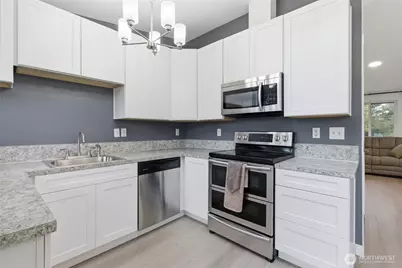 9047 Pepperidge Lane SE, Yelm, WA 98597 - Photo 11