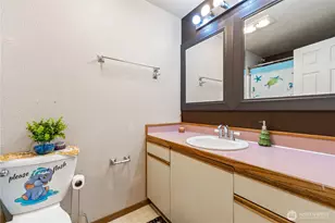 2201 149th St E, Tacoma, WA 98445 - Photo 33