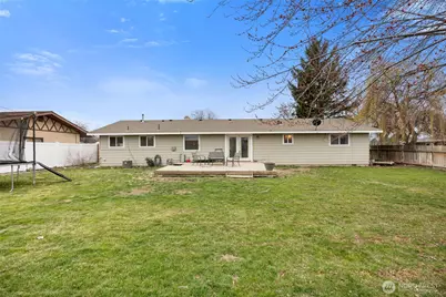 915 E Elsinore Street, Othello, WA 99344 - Photo 27