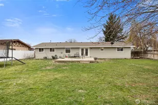 915 E Elsinore St, Othello, WA 99344 - Photo 27