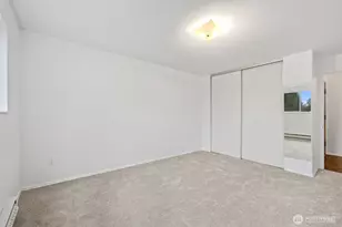 2301 NE 65th St, Seattle, WA 98115 - Photo 17