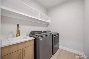 937 Edinburgh Ct, Kelso, WA 98626 - Photo 29