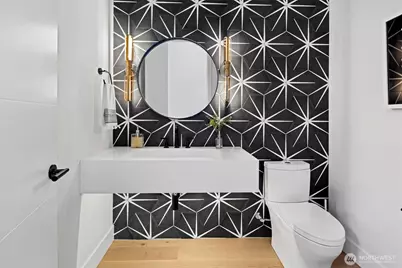 4605 108th Avenue NE, Kirkland, WA 98033 - Photo 17