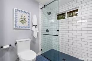 16007 SE 31st St, Bellevue, WA 98008 - Photo 21