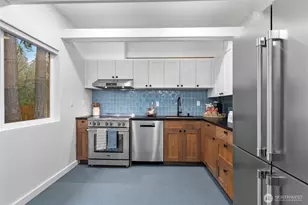 16007 SE 31st St, Bellevue, WA 98008 - Photo 5