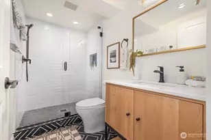 11753 Lakeside Ave NE, Seattle, WA 98125 - Photo 19