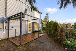 11753 Lakeside Ave NE, Seattle, WA 98125 - Photo 27