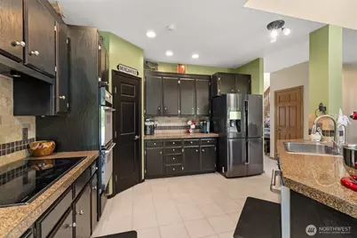 47207 138th Avenue E, Eatonville, WA 98328 - Photo 15