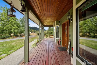 47207 138th Avenue E, Eatonville, WA 98328 - Photo 7