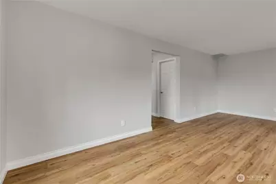 25608 Cumberland Way, Black Diamond, WA 98010 - Photo 5