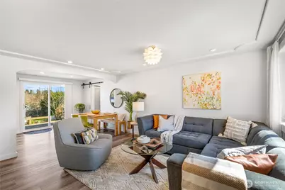 9240 30th Avenue SW, Seattle, WA 98126 - Photo 5