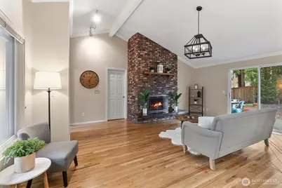 14542 167th Place SE, Renton, WA 98059 - Photo 3