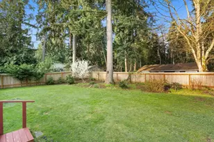 7822 Songbird Way, Clinton, WA 98236 - Photo 27