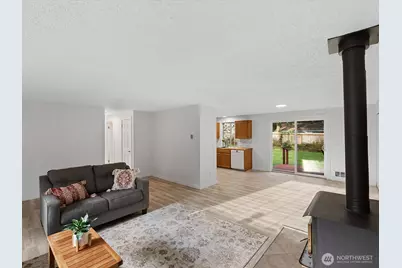 7822 Songbird Way, Clinton, WA 98236 - Photo 15