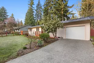 7822 Songbird Way, Clinton, WA 98236 - Photo 3