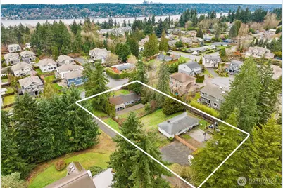 8036 & 8038 116th Avenue SE, Newcastle, WA 98056 - Photo 1