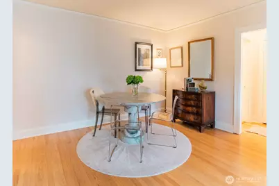 5810 NE Cowen Place #305, Seattle, WA 98105 - Photo 11