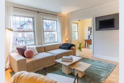 5810 NE Cowen Place #305, Seattle, WA 98105 - Photo 5