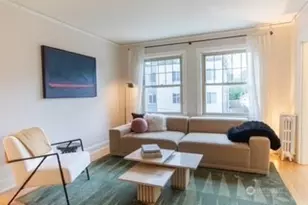 5810 NE Cowen Pl, Seattle, WA 98105 - Photo 5