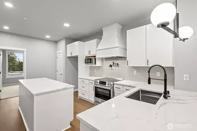 16823 Alder Way #G7, Lynnwood, WA 98037 - Photo 13