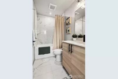 7753 26th Avenue NW #B, Seattle, WA 98117 - Photo 27