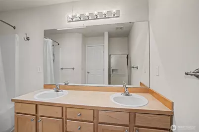 6528 Elizabeth Avenue SE, Auburn, WA 98092 - Photo 13